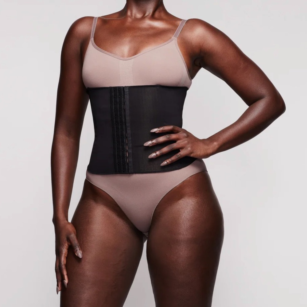SKIMS Waist trainer black L